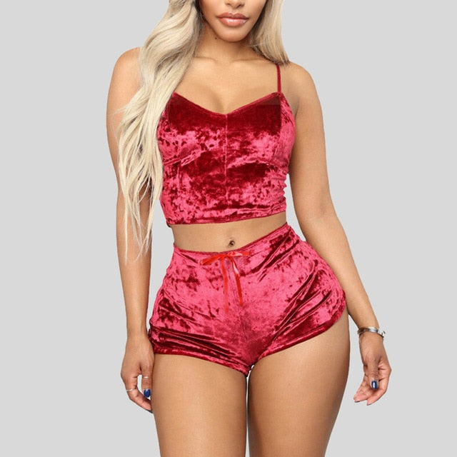 WENYUJH 2020 Women 2pcs Velvet Sleepwear Sexy Spaghetti Strap Velvet Shorts Pajama Set Ladies Sleepwear female Pajama Party Set